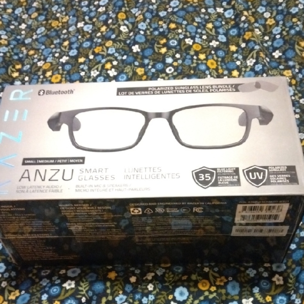 RAZER ANZU Smart Glasses NIB